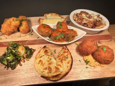 irish-bar-amp-restaurant-with-strong-following-walk-in-opportunity-7