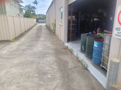 specialist-mechanical-workshop-amp-service-centre-walk-in-walk-out-9