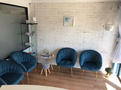 the-massage-hub-with-luxury-clinic-space-5