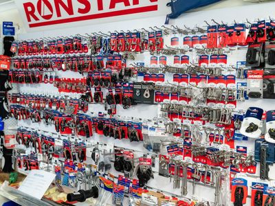 marine-chandlery-business-for-sale-in-goolwa-sa-waterfront-location-4