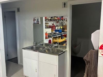 gooseneck-and-fifth-wheel-business-for-sale-5