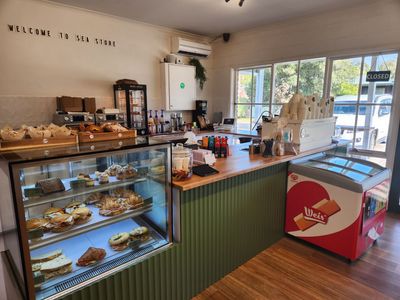 newly-renovated-cafe-amp-general-store-on-the-mornington-peninsula-2