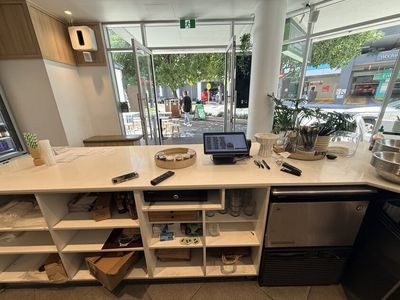 licensed-corner-restaurant-60-seats-oracle-broadbeach-8