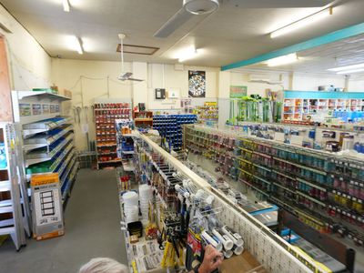 tara-home-hardware-4