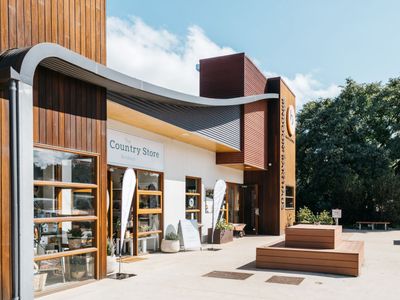 charming-country-retail-store-with-strong-local-following-amp-online-presence-6