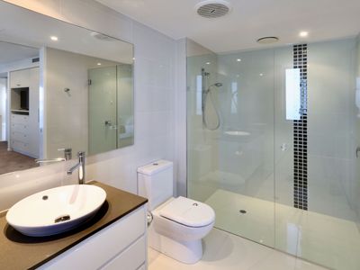 lifestyle-amp-profit-boutique-management-rights-heart-of-the-sunshine-coast-6