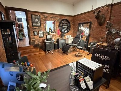 established-inner-north-tattoo-studio-premium-fit-out-strong-brand-presence-9