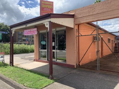 established-trophy-amp-engraving-business-in-prime-richmond-location-1