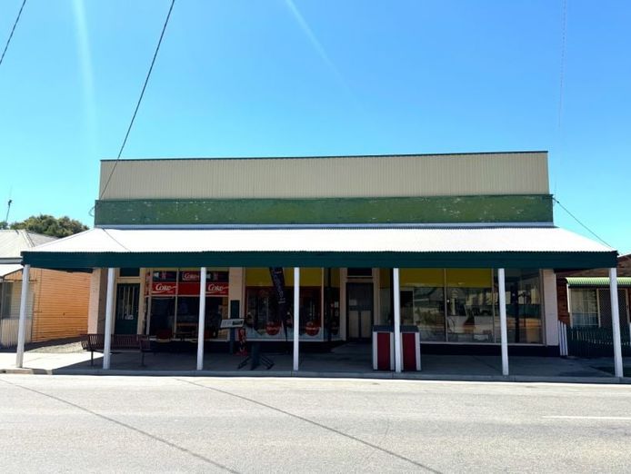 general-store-and-lifestyle-property-in-tungamah-0