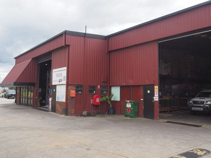 prime-leasehold-business-opportunity-in-thriving-commercial-precinct-0