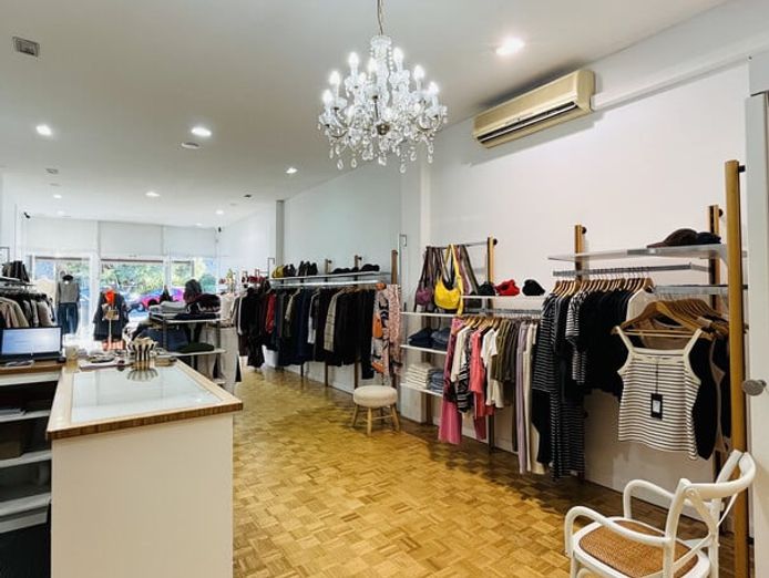 established-women-39-s-boutique-1