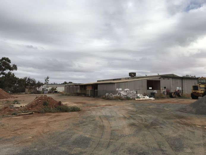 thriving-civil-contractor-amp-haulage-business-with-exceptional-growth-potential-9