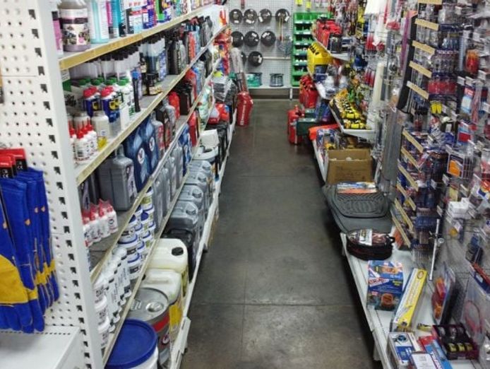 exciting-opportunity-to-purchase-a-profitable-riverland-institution-4