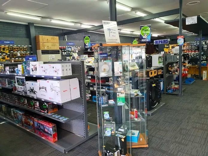 established-electronics-retail-business-50-years-of-trading-4