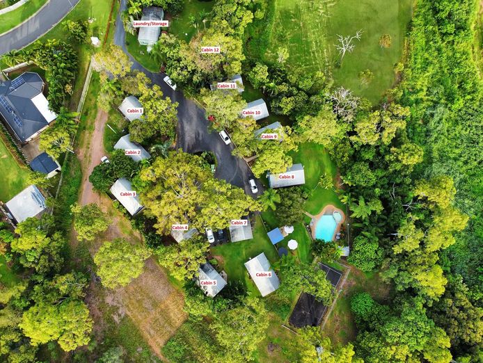 award-winning-accommodation-with-freehold-2-94-acres-in-prime-location-9