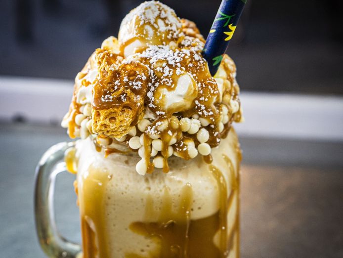 well-established-cafe-in-prestigious-location-great-sales-long-lease-4