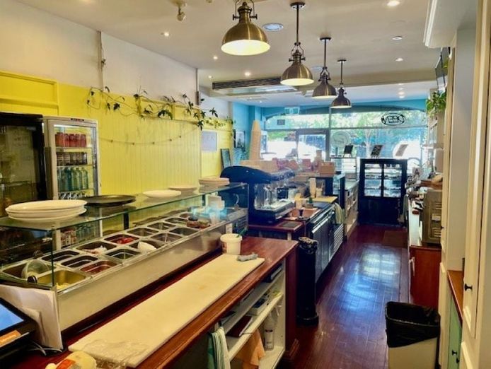thriving-cafe-amp-restaurant-in-prime-cbd-location-8