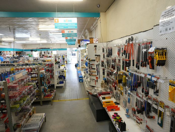 tara-home-hardware-5
