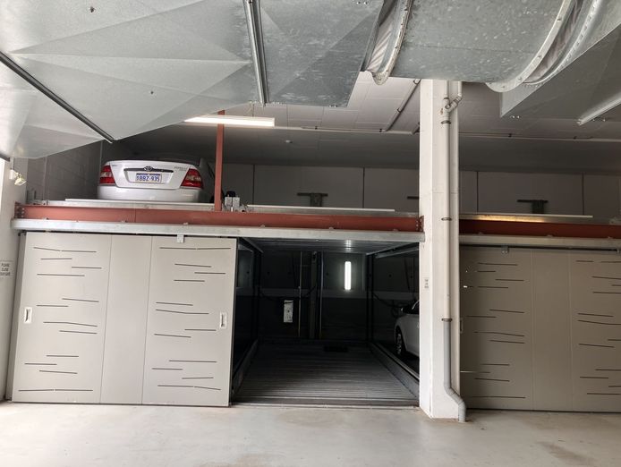 own-a-prime-commercial-property-with-a-fully-equipped-dessert-bar-7