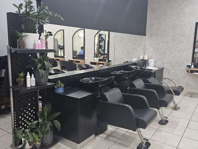 boutique-hair-salon-prime-coastal-location-modern-fitout-amp-loyal-clientele-1