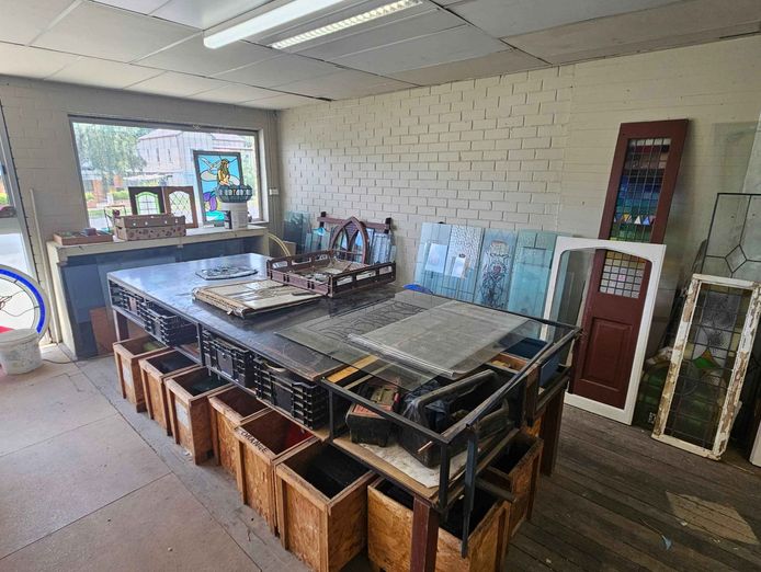 well-established-amp-fully-equipped-stained-glass-business-lismore-nsw-7