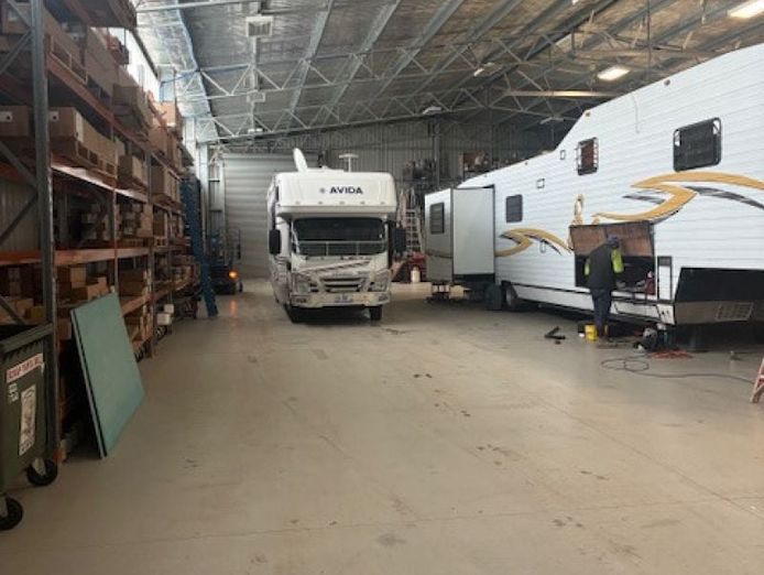 gooseneck-and-fifth-wheel-business-for-sale-7