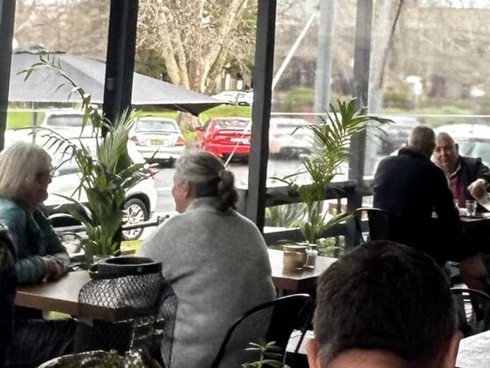 busy-established-cafe-for-sale-5