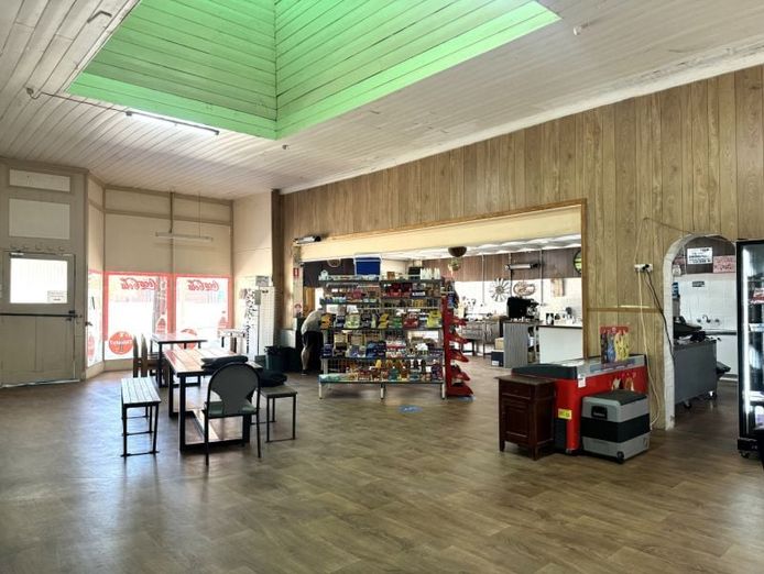 general-store-and-lifestyle-property-in-tungamah-4