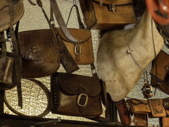 bungendore-leather-a-tourist-hotspot-30mins-from-canberra-2