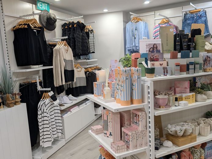coastal-fashion-boutique-amp-giftware-business-in-kingscliff-7