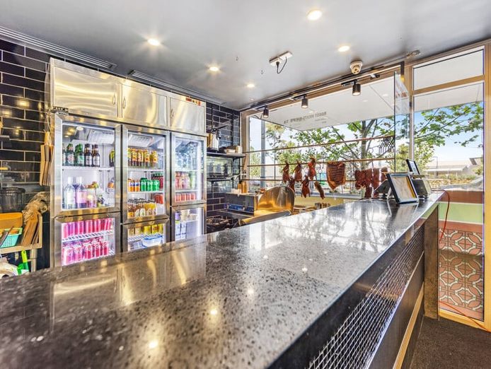 directly-opposite-westfield-carousel-contact-for-price-3