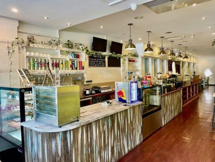 thriving-cafe-amp-restaurant-in-prime-cbd-location-0