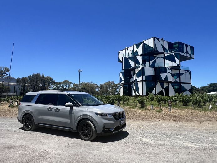 established-sa-wine-tour-operator-25-years-branded-fleet-amp-growth-potential-4