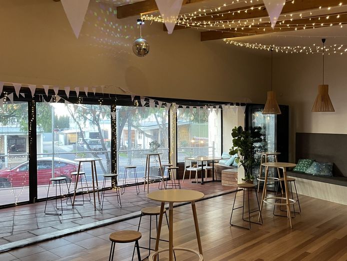 well-established-restaurant-7