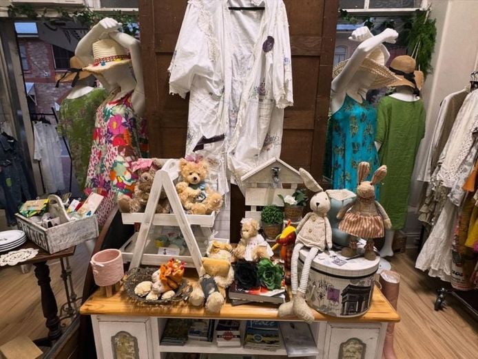 boutique-in-york-for-sale-2