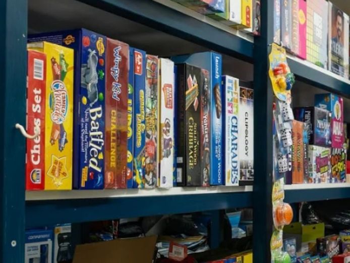 unique-retail-opportunity-in-small-coastal-town-5