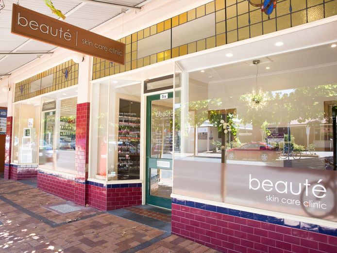 rare-opportunity-in-the-heart-of-dulwichs-boutique-precinct-3