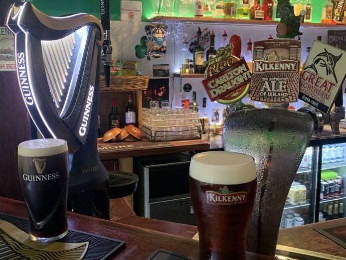 charming-and-iconic-paddy-39-s-tavern-a-unique-investment-opportunity-4