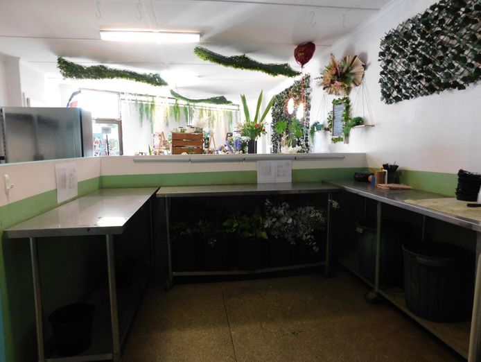 excellent-florist-priced-to-sell-8