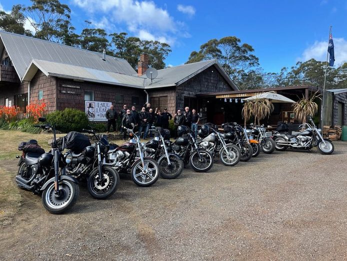 lake-leake-inn-tasmania-39-s-most-talked-about-country-pub-8