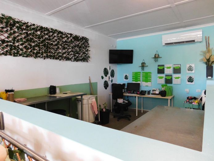 excellent-florist-priced-to-sell-6