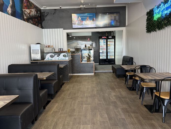 thriving-waterfront-takeaway-and-dining-business-with-huge-growth-potential-5