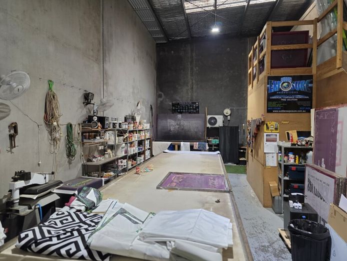 turnkey-screen-printing-amp-signage-production-facility-8