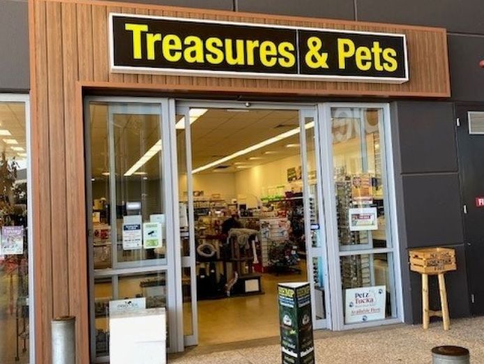 northam-39-s-only-pet-store-for-sale-0