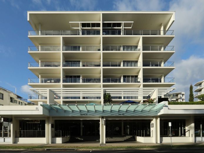 lifestyle-amp-profit-boutique-management-rights-heart-of-the-sunshine-coast-0