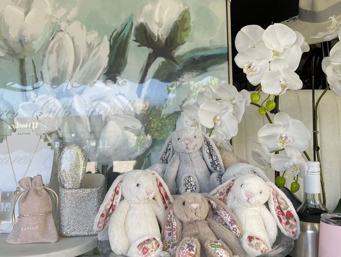 well-established-homewares-amp-gift-store-in-popular-seaside-holiday-destination-1