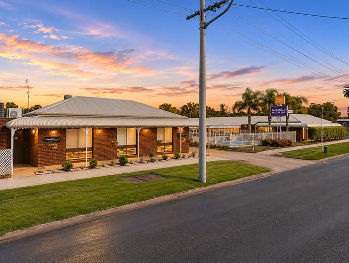 freehold-motel-amp-restaurant-investment-with-long-term-lease-0