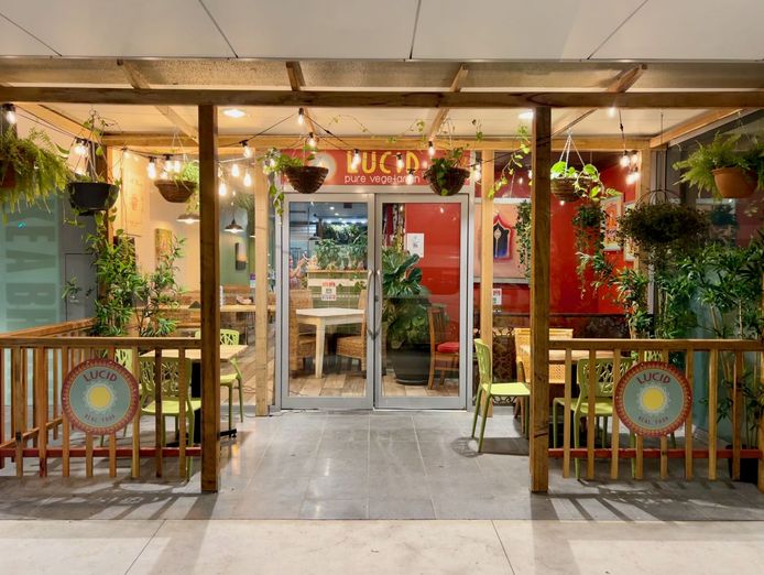 thriving-vegetarian-restaurant-with-beautiful-fit-out-4