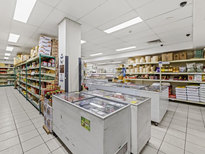 established-supermarket-amp-freehold-premises-prime-dee-why-location-5