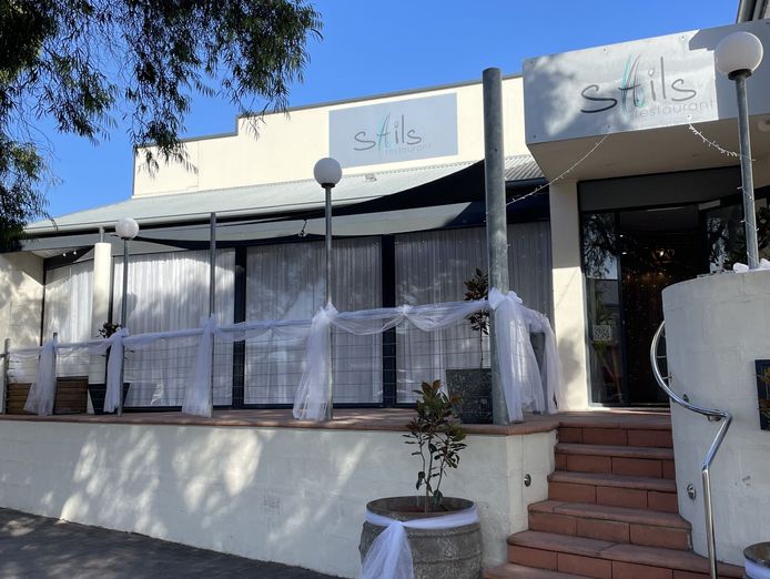 well-established-restaurant-4